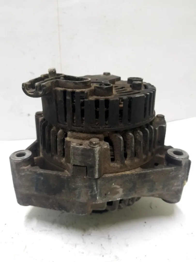 Alternator - BMW 5 Series E39 [1995 - 2000] Sedan 4-doors 525tds MT (143 hp)