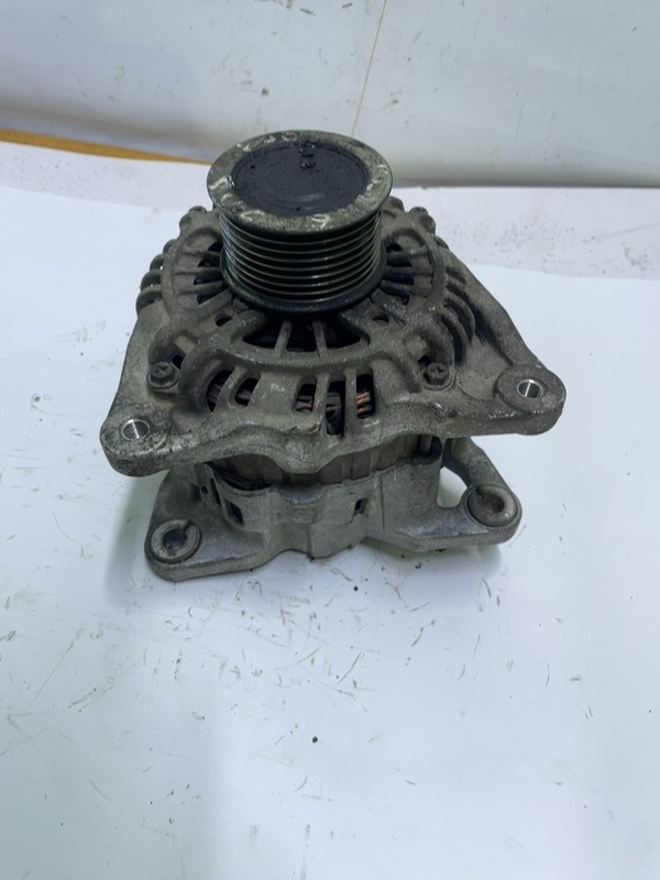 Alternator - Alte specificații: 90A - Mazda 6 GG [restyling] [2005 - 2007] Sedan 4-doors 2.0 MZR-CD MT (121 hp)