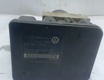 Pompă ABS - Volkswagen Golf 4 generation [1997 - 2006] Hatchback 5-doors 1.9 TDI MT (130 hp)