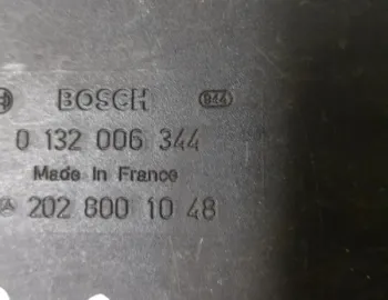 Pompă vacuum închidere centralizată - Mercedes-Benz C-Class W202 [1993 - 1997] Sedan C 180 MT (122 hp)