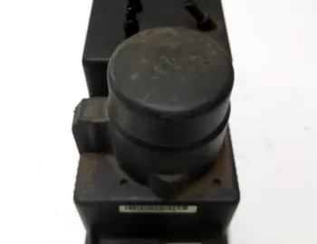Pompă vacuum închidere centralizată - Mercedes-Benz E-Class W210 [1995 - 1999] Sedan