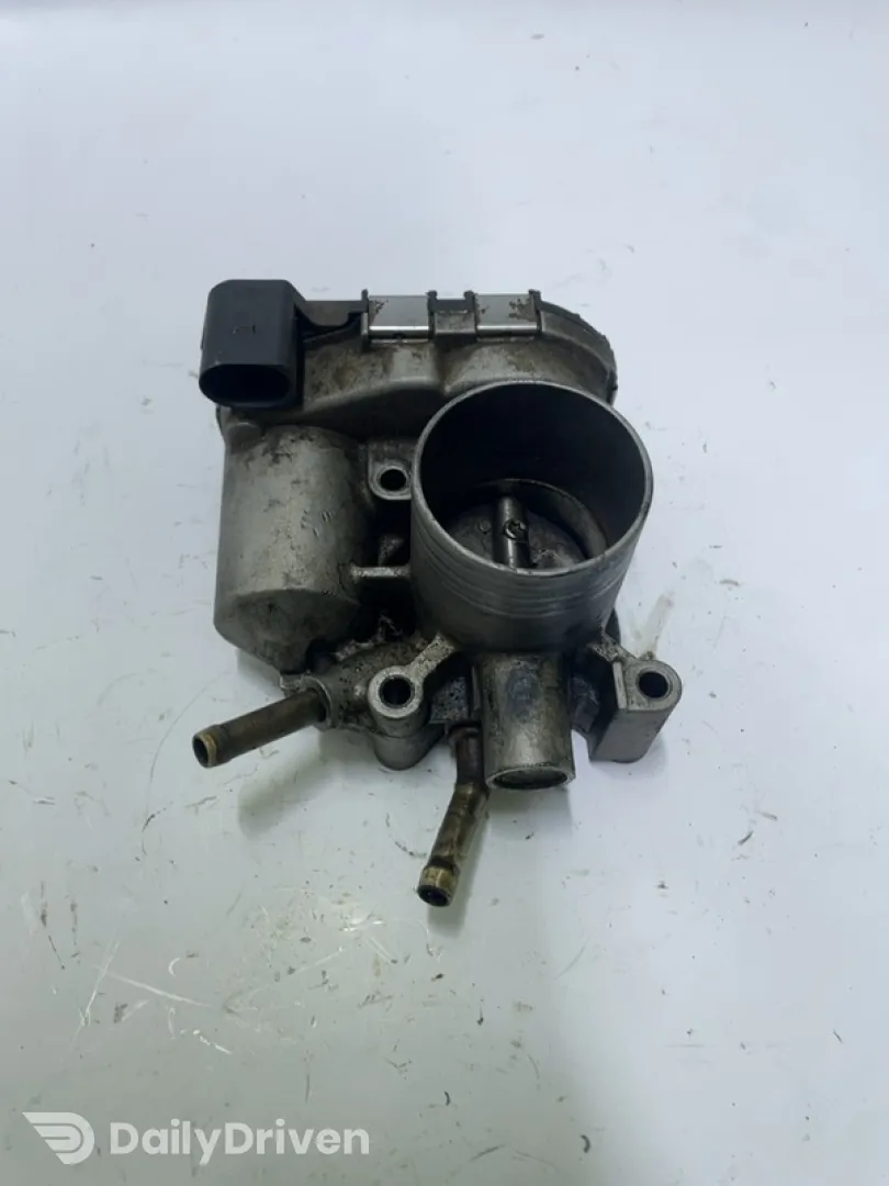Clapetă accelerație - Volkswagen Polo 3 generation [restyling] [2000 - 2002]  1.0 MT (45 hp)