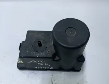 Pompă vacuum închidere centralizată - Audi 80 B4 [1991 - 1996] Sedan 2.0 MT (115 hp)