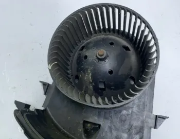 Ventilator habitaclu - Volkswagen Golf 3 generation [1991 - 1998] Hatchback 3-doors 1.6 MT (75 hp)