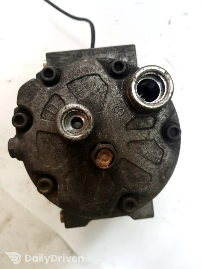 Compresor climă - Audi A4 B5 [restyling] [1997 - 2001] Sedan 1.9 TDI MT (90 hp)