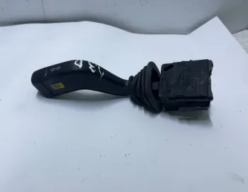 Manetă semnalizare - Opel Corsa C [2000 - 2003]