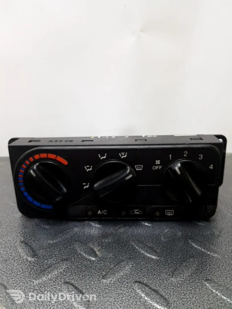 Panou comandă climă - Daewoo Nubira J100 [1997 - 1999]