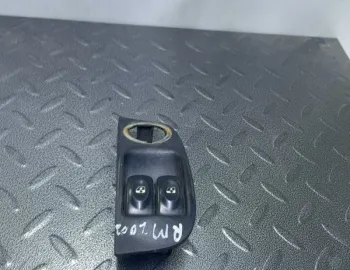 Buton ridicare geam - Parte montare: Stânga față - Renault Megane 1 generation [restyling] [1999 - 2003]