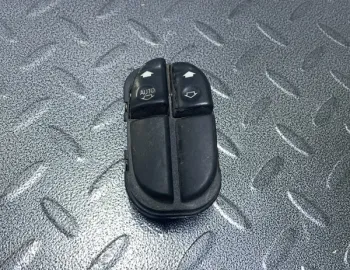 Buton ridicare geam - Parte montare: Stânga față - Ford Mondeo 2 generation [1996 - 2000]