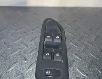 Buton ridicare geam - Renault Laguna 2 generation [restyling] [2005 - 2007]