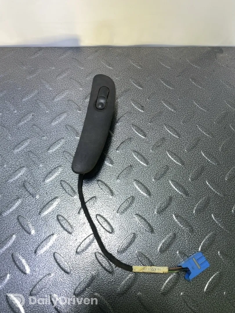 Buton ridicare geam - Opel Vectra B [1995 - 1999]