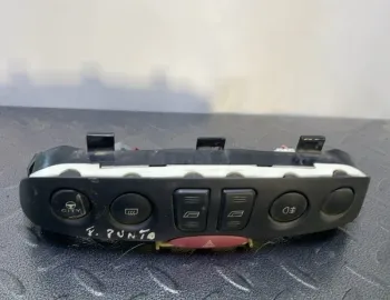 Buton ridicare geam - Fiat Punto 2 generation [1999 - 2003]