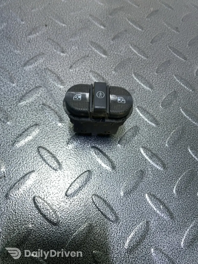Buton ridicare geam - Volkswagen Sharan 1 generation [1995 - 2000]