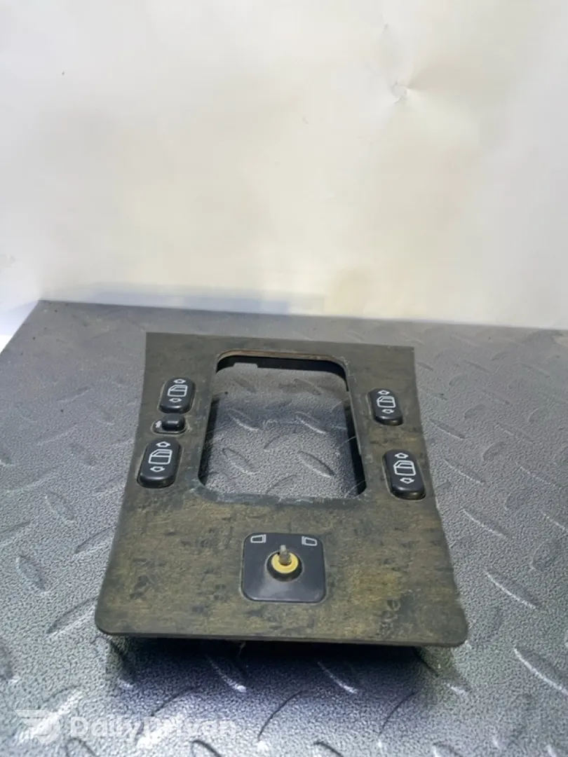 Buton ridicare geam - Mercedes-Benz E-Class W210 [1995 - 1999]