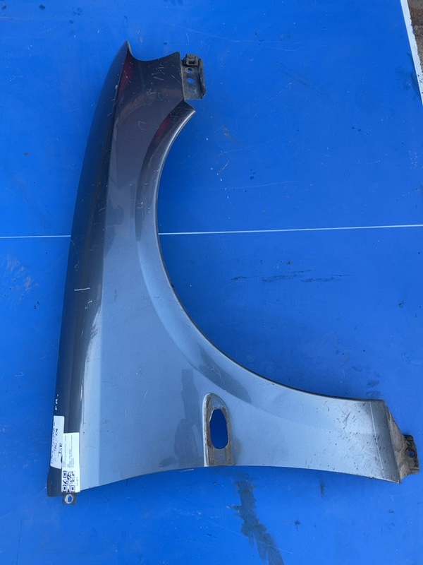 Aripă - Culoare: Gri, Parte montare: Dreapta - Opel Vectra B [1995 - 1999]