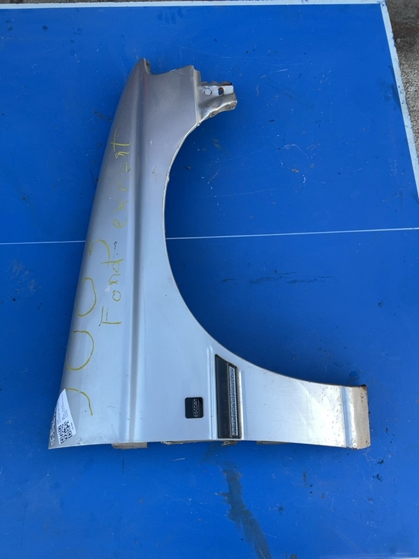 Aripă - Culoare: Gri, Parte montare: Dreapta - Ford Escort 5 generation [restyling] [1992 - 1995]