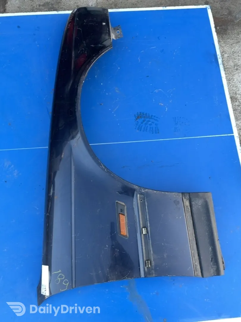 Aripă - Culoare: Albastru, Parte montare: Dreapta - BMW 5 Series E39 [1995 - 2000] Sedan 4-doors