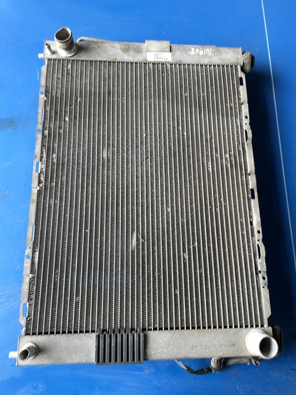 Radiator răcire - Renault Clio 3 generation [2005 - 2009] Hatchback 3-doors 1.2 MT (65 hp)