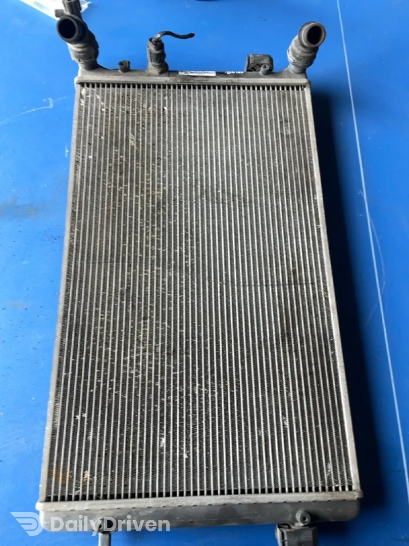 Radiator răcire - Volkswagen Golf 4 generation [1997 - 2006] Hatchback 5-doors 1.9 TDI MT (100 hp)