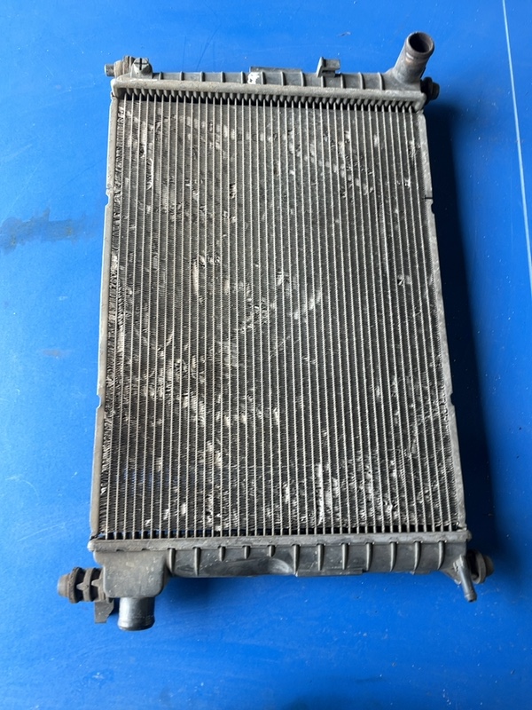 Radiator răcire - Ford Fiesta 3 generation [1989 - 1996] Hatchback 5-doors 1.8 D MT (59 hp)