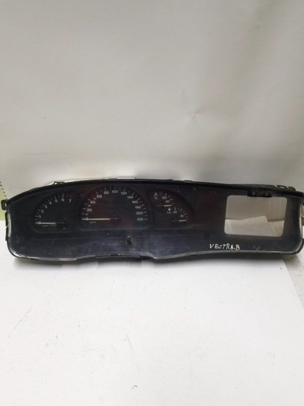 Ceas bord - Opel Vectra B [1995 - 1999] wagon 5-doors 1.6 MT (101 hp)