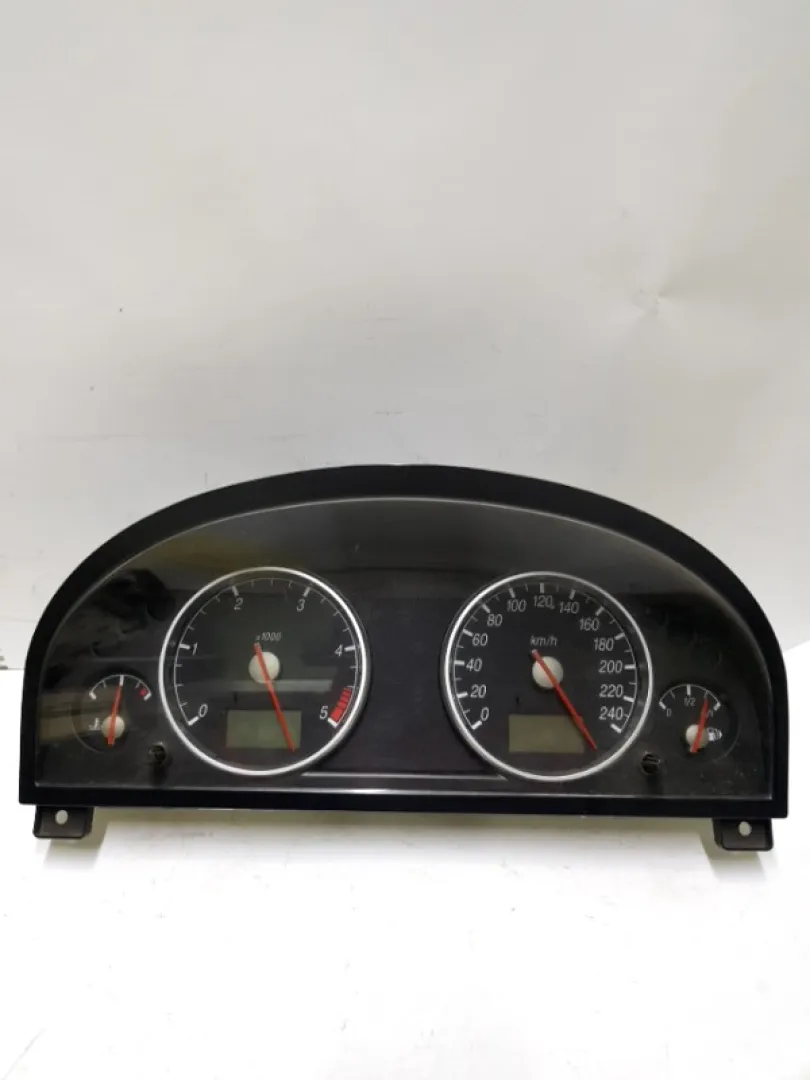 Ceas bord - Ford Mondeo 3 generation [2000 - 2003]
