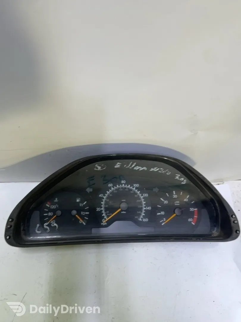 Ceas bord - Mercedes-Benz E-Class W210 [1995 - 1999]