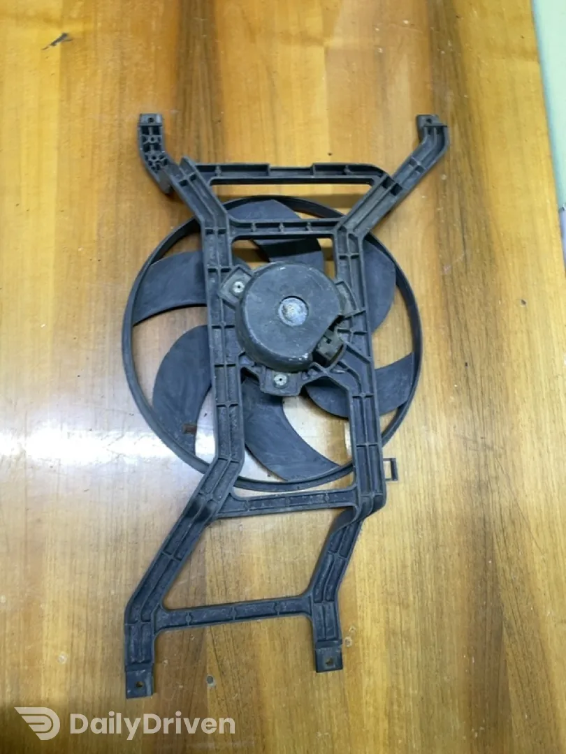 Ventilator răcire - Dacia Logan 1 generation [2004 - 2008] Sedan 1.4 MT (75 hp)