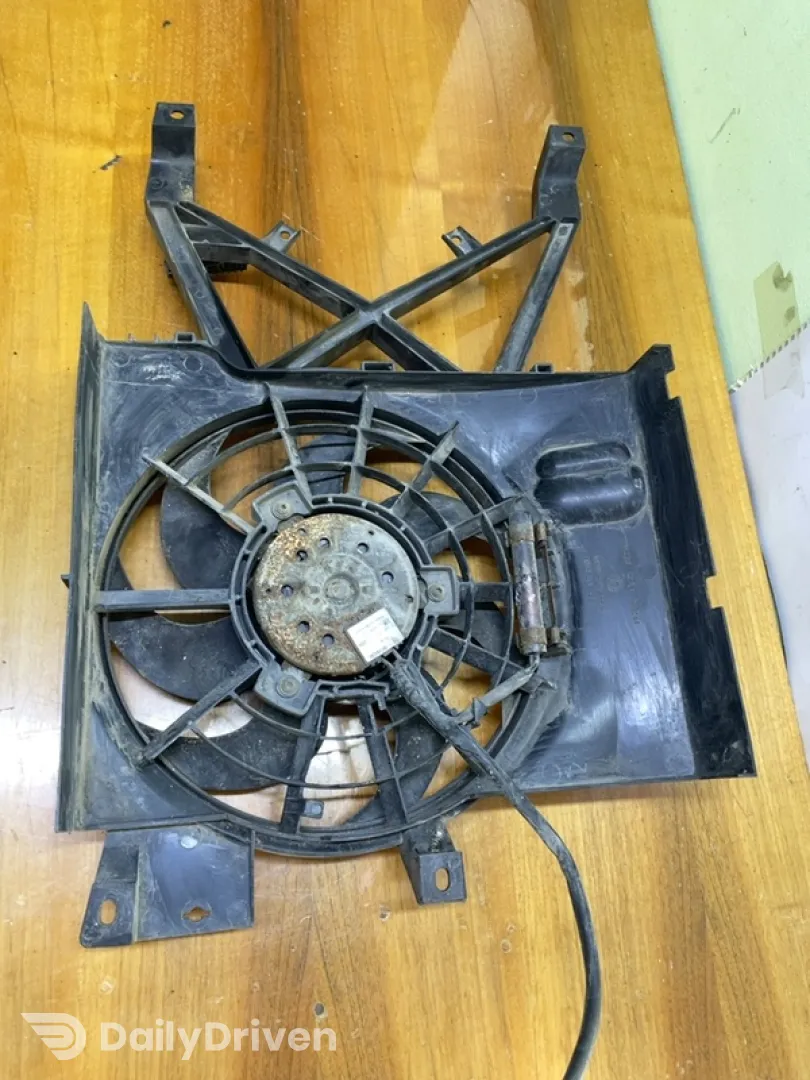 Ventilator răcire - Opel Vectra B [1995 - 1999] Hatchback 2.0 DTI MT (101 hp)