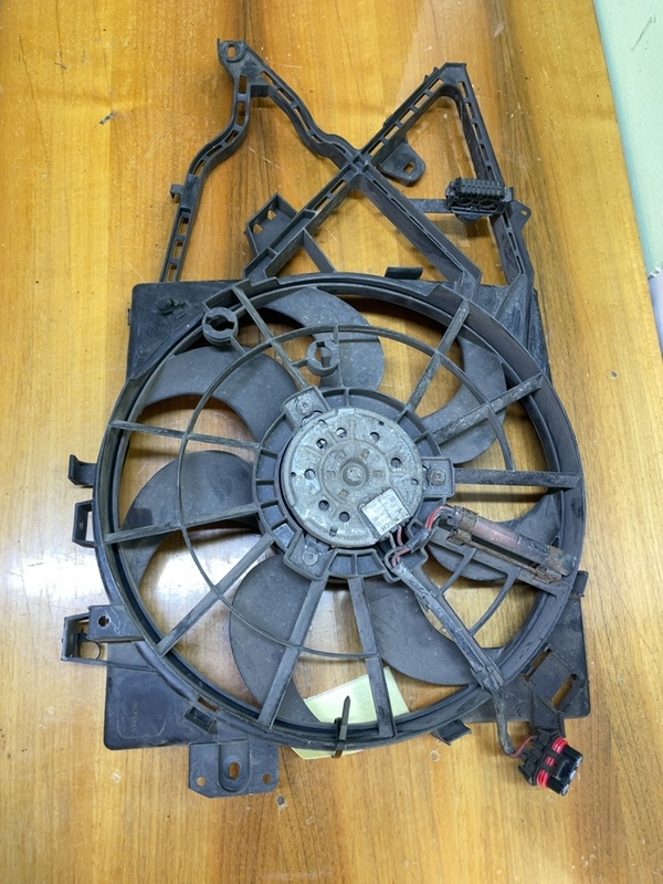 Ventilator răcire - Opel Vectra B [1995 - 1999] Hatchback 1.8 MT (116 hp)
