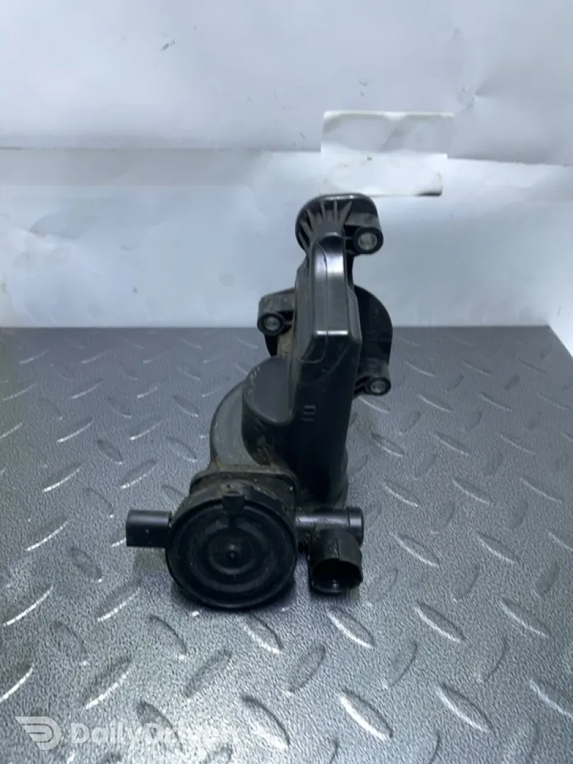 Filtru epurator - Volkswagen Golf 4 generation [1997 - 2006] Hatchback 5-doors 1.4 MT (75 hp)