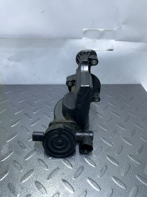 Filtru epurator - Volkswagen Golf 4 generation [1997 - 2006] Hatchback 5-doors 1.4 MT (75 hp)