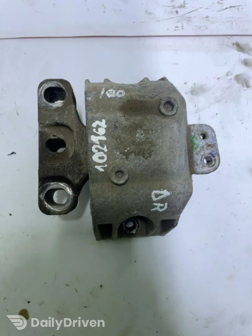 Suport motor - Parte montare: Dreapta - Volkswagen Golf 4 generation [1997 - 2006] Hatchback 5-doors 1.4 MT (75 hp)