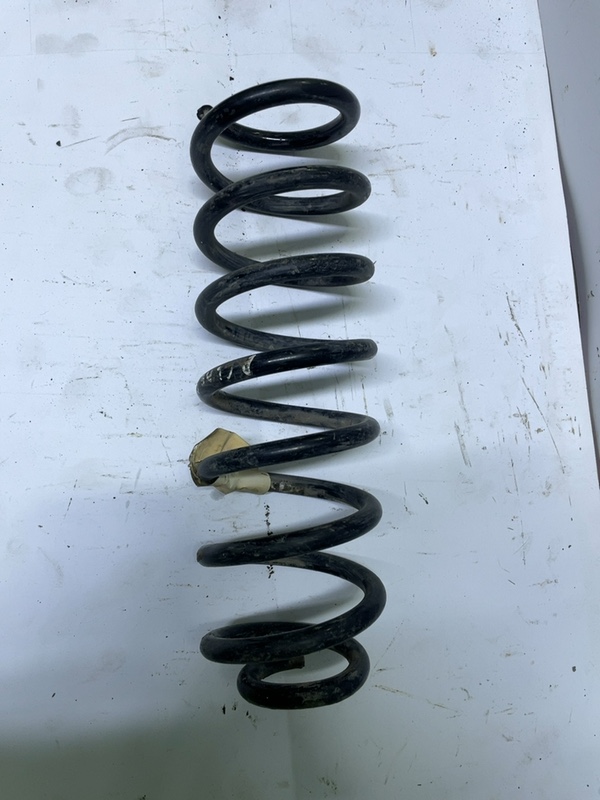 Arc elicoidal - Parte montare: Spate - Mercedes-Benz A-Class W168 [1997 - 2001] Hatchback