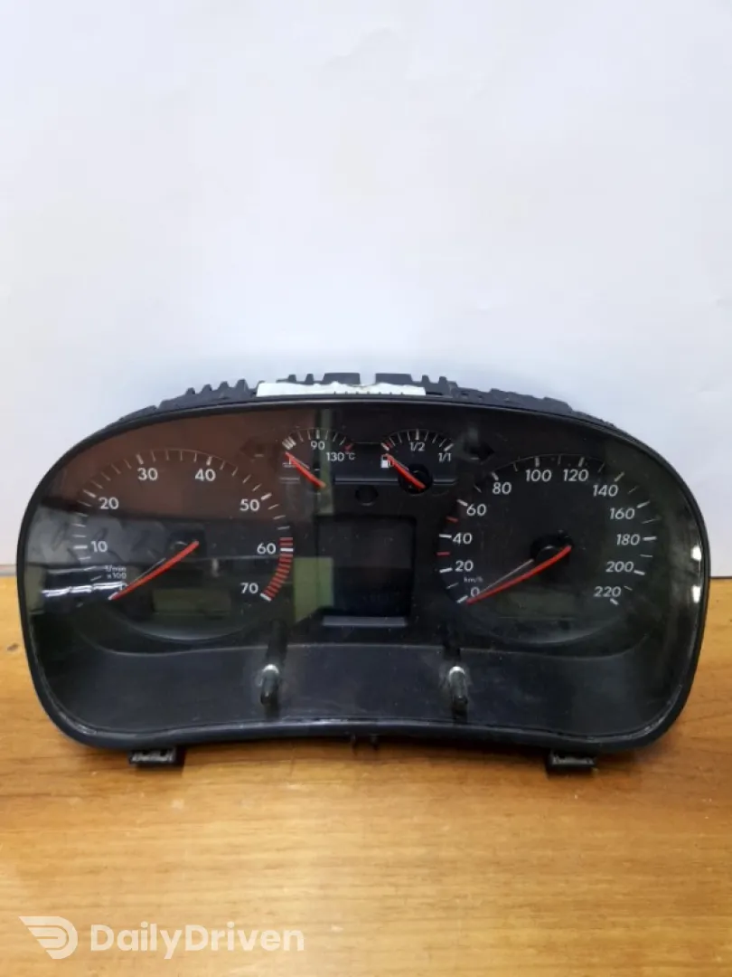 Ceas bord - Volkswagen Golf 4 generation [1997 - 2006] Hatchback 5-doors 1.4 MT (75 hp)