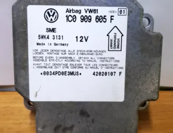 Modul airbag - Volkswagen Golf 4 generation [1997 - 2006] Hatchback 5-doors 1.4 MT (75 hp)