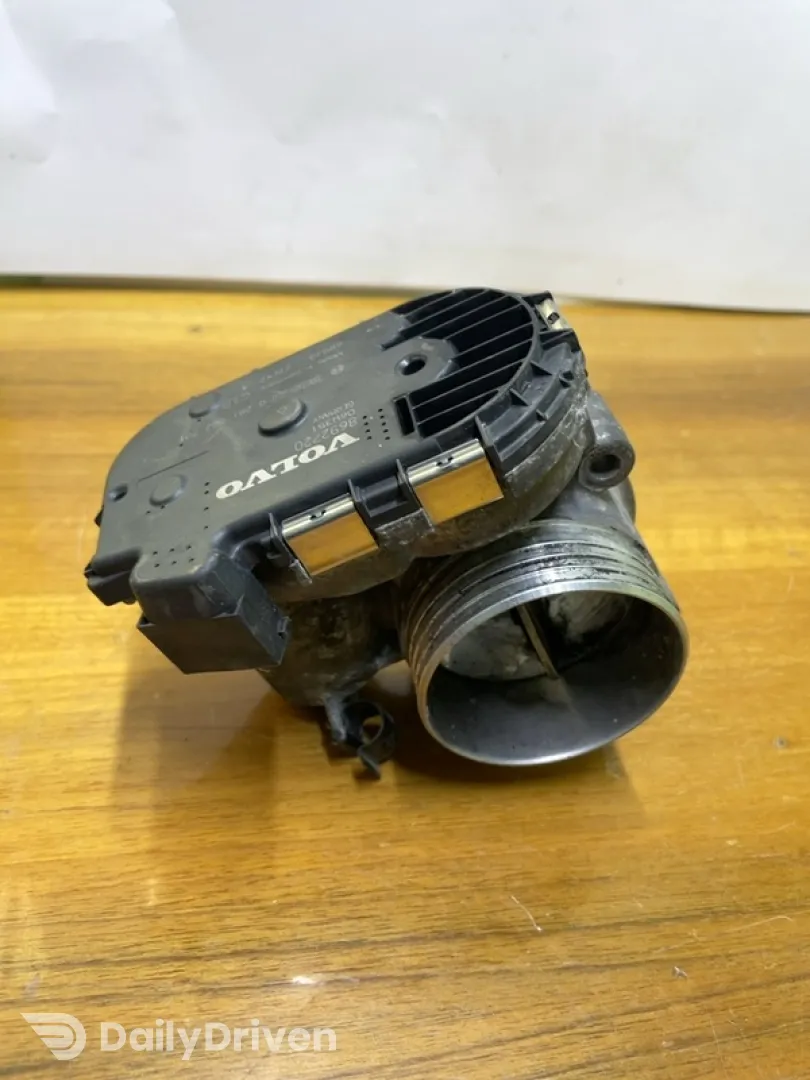 Clapetă accelerație - Volvo V50 1 generation [2003 - 2011] wagon 2.0 D MT (136 hp)