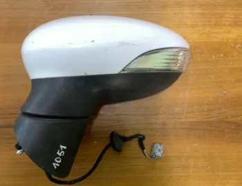 Oglindă  - Culoare: Alb, Electric, Parte montare: Stânga față, Alte specificații: Cu semnalizare - Ford Fiesta 6 generation [2008 - 2013] Hatchback 5-doors 1.6TDCi MT (75 hp)