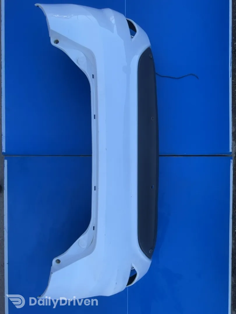 Bară protecție - Culoare: Alb, Parte montare: Spate - Ford Fiesta 6 generation [2008 - 2013] Hatchback 5-doors 1.6TDCi MT (75 hp)