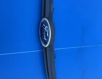 Grilă radiator - Culoare: Negru - Ford Fiesta 6 generation [2008 - 2013] Hatchback 5-doors 1.6TDCi MT (75 hp)