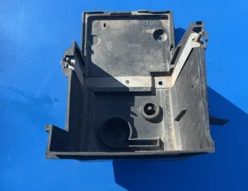 Suport baterie - Volvo V50 1 generation [2003 - 2011] wagon 2.0 D MT (136 hp)
