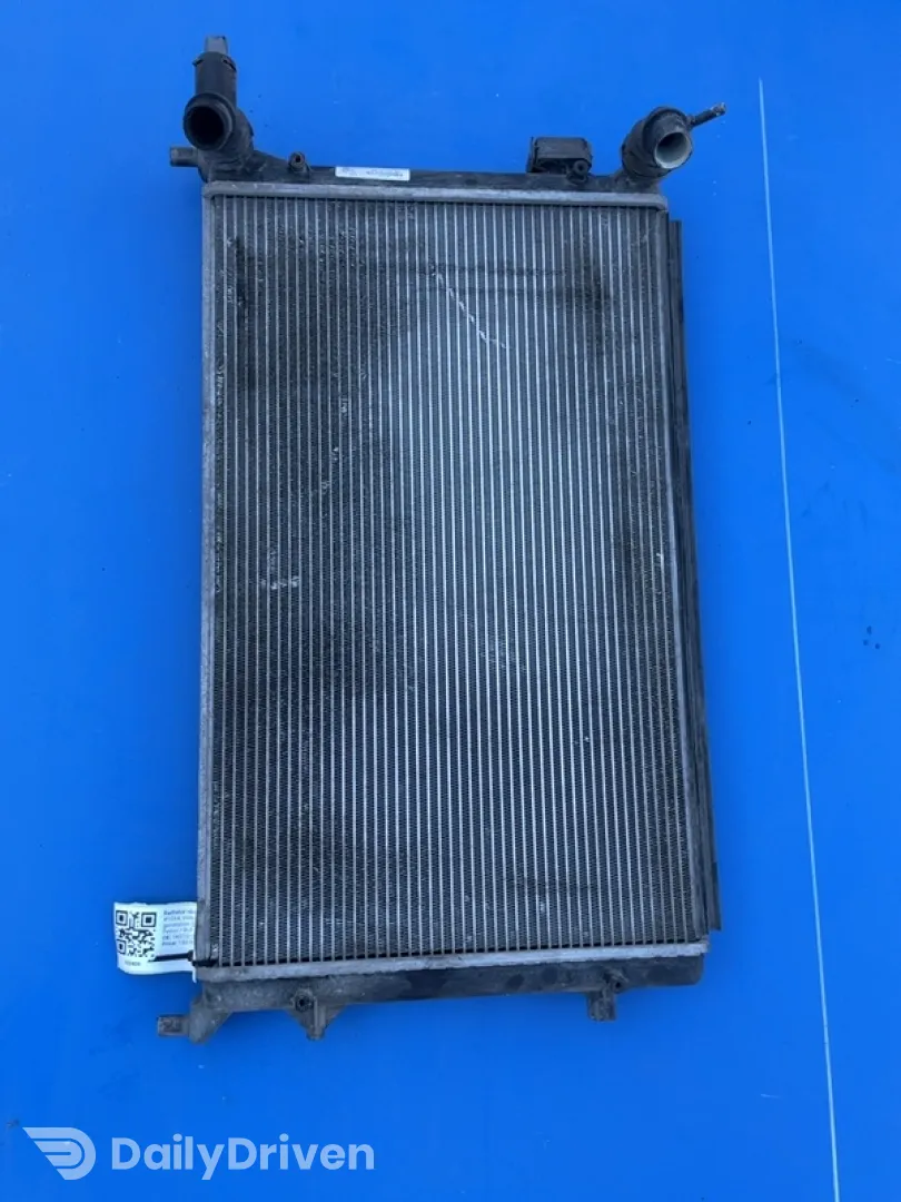 Radiator răcire - Volkswagen Golf 5 generation [2003 - 2009] Hatchback 5-doors 1.6 FSI MT (115 hp)