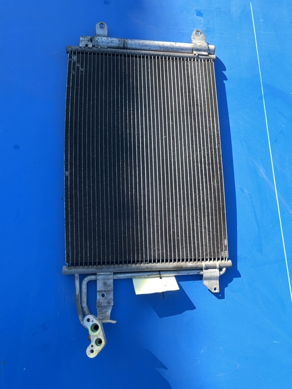 Radiator climă - Volkswagen Golf 5 generation [2003 - 2009] Hatchback 5-doors 2.0 TDI MT (140 hp)