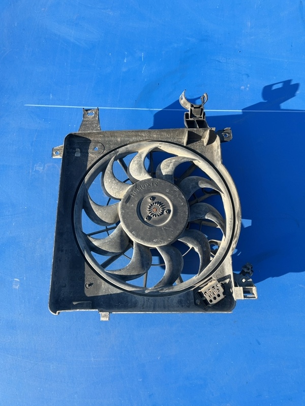 Ventilator răcire - Opel Zafira B [2005 - 2010] Minivan 5-doors 1.9 CDTI MT (150 hp)