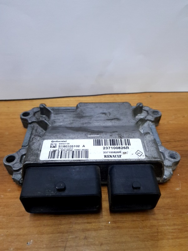 Calculator ECU - Dacia Duster 1 generation [2010 - 2013] SUV 5-doors 1.6 MT (105 hp)
