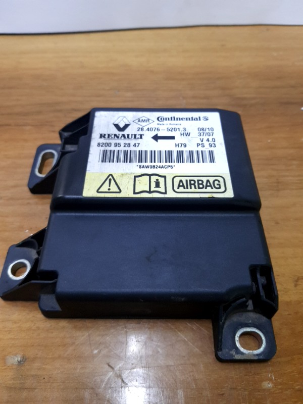 Modul airbag - Dacia Duster 1 generation [2010 - 2013] SUV 5-doors 1.6 MT (105 hp)