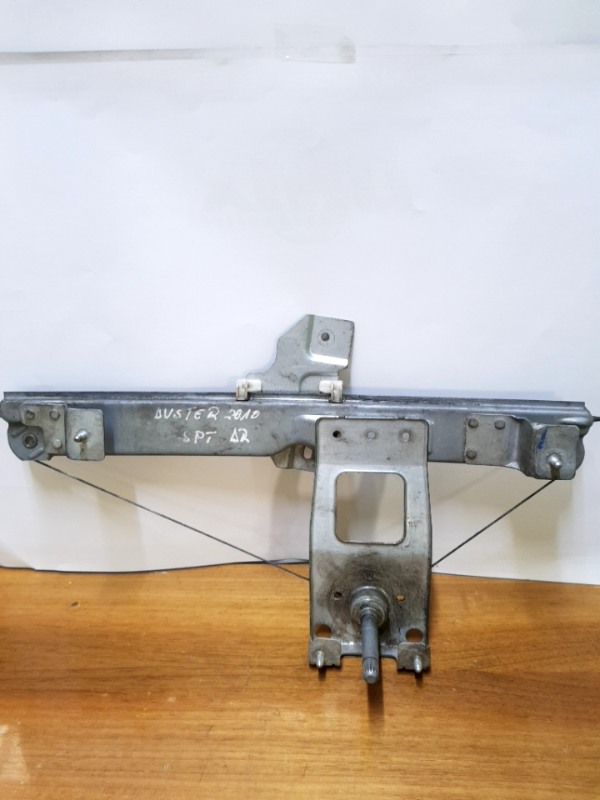 Macara geam  - Parte montare: Dreapta spate, Manuală - Dacia Duster 1 generation [2010 - 2013] SUV 5-doors 1.6 MT (105 hp)