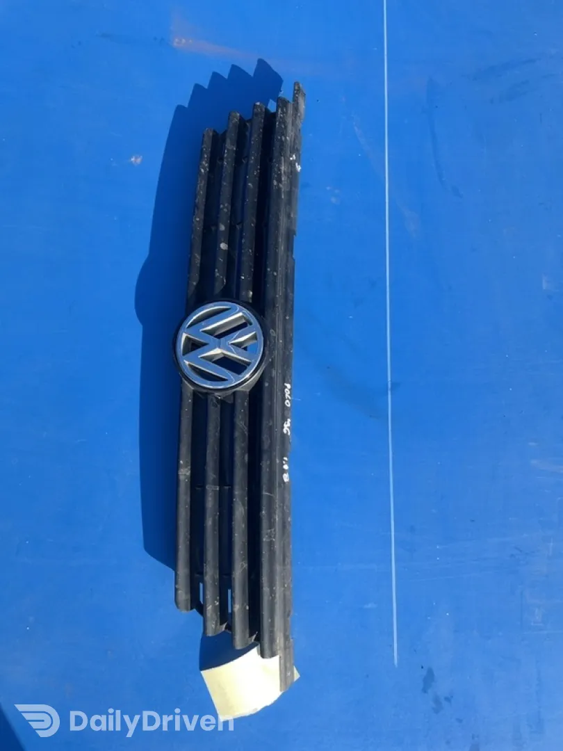 Grilă radiator - Culoare: Negru - Volkswagen Polo 3 generation [1994 - 2001]