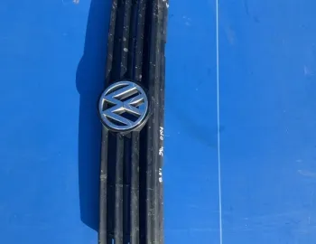 Grilă radiator - Culoare: Negru - Volkswagen Polo 3 generation [1994 - 2001]