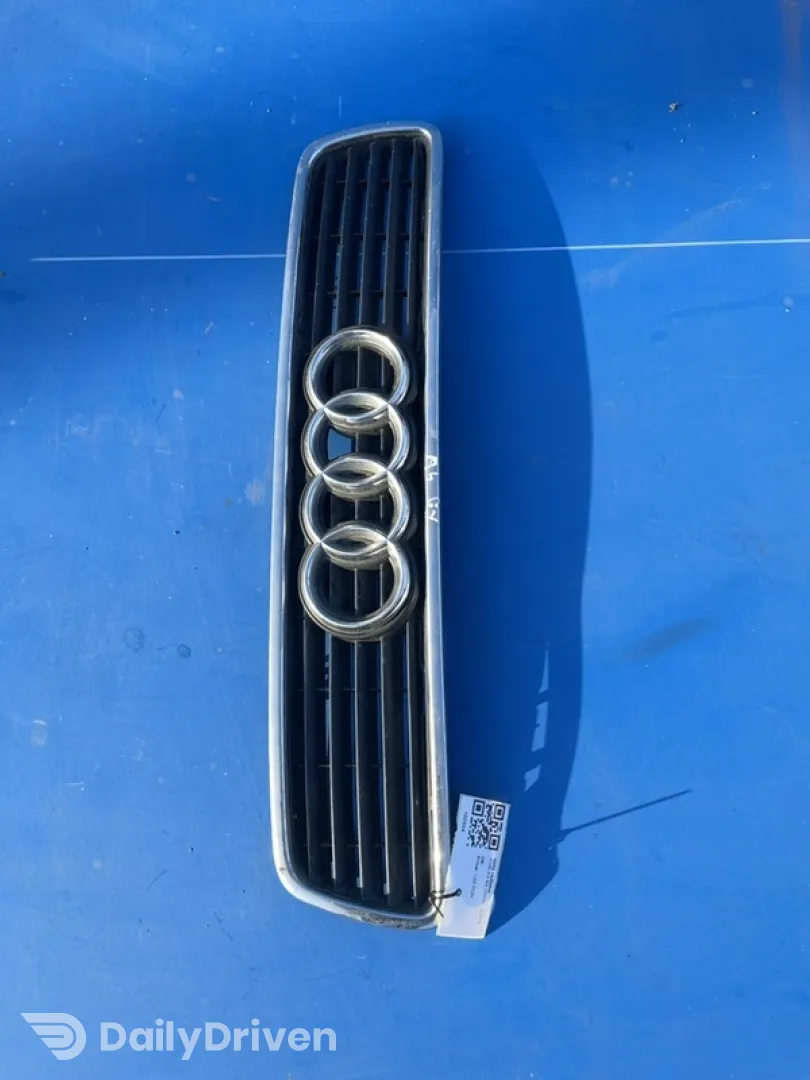 Grilă radiator - Audi A4 B5 [1994 - 1999]